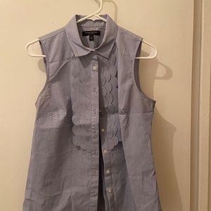 Banana Republic pleat front sleeveless blouse